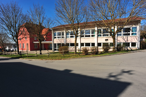 Danketsweiler: Grundschule; vom Schuljahr 2015/16 an wechseln die Kinder nach Horgenzell, die Schule wird geschlossen. Foto: O. Bantle (2015)